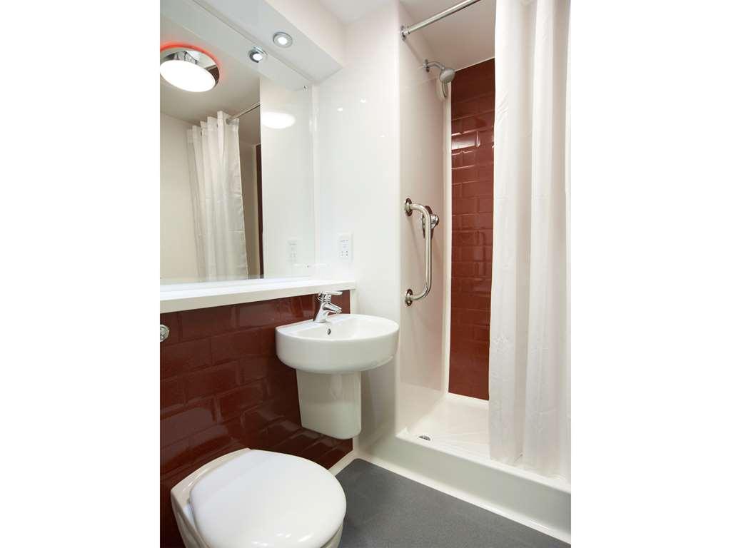 Travelodge Bracknell Central Camera foto