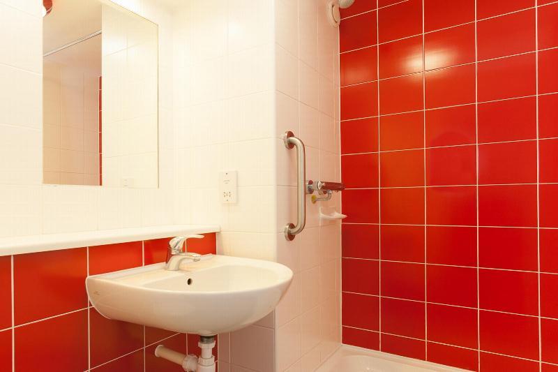 Travelodge Bracknell Central Esterno foto